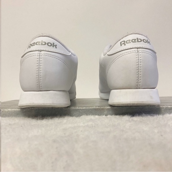 Reebok Princess Classic Sneaker Size 7.5 White Runners - Picture 8 of 10
